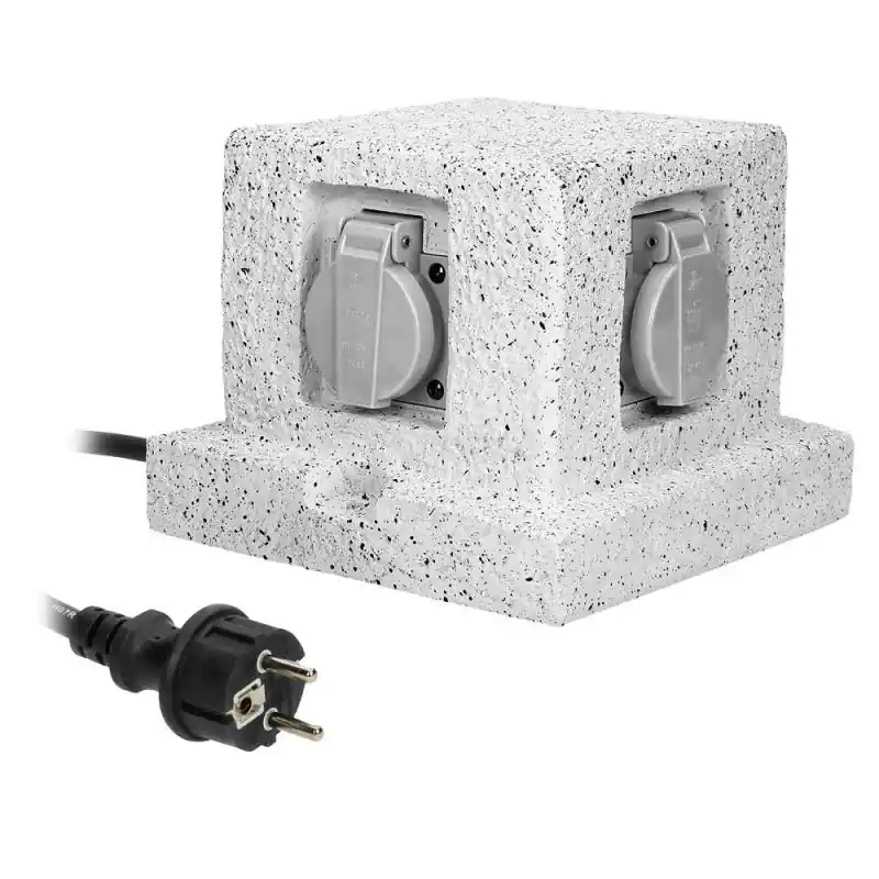 W sprzedaży | Gniazdo ogrodowe SŁUPEK 4 gniazda 3m kabel gumowy OR-AE-13186